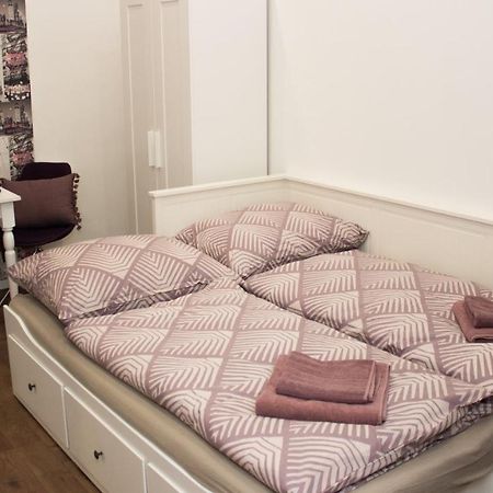Black Stilt Apartments B1 Дебрецен Екстериор снимка
